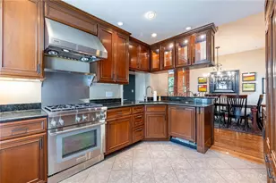 27 Hess St, Dayton, OH 45402 - Photo 10