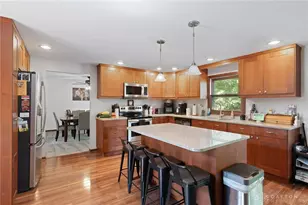 493 Mitchell Rd, Union Twp, OH 45177 - Photo 4