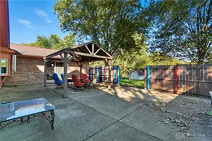 1520 Hillside Dr, Beavercreek, OH 45432 - Photo 36