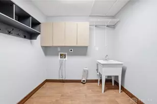 1520 Hillside Dr, Beavercreek, OH 45432 - Photo 34