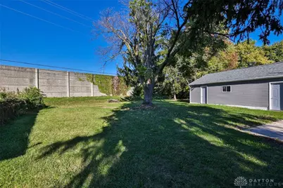 389 N Garber Drive, Tipp City, OH 45371 - Photo 26