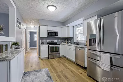 389 N Garber Drive, Tipp City, OH 45371 - Photo 8