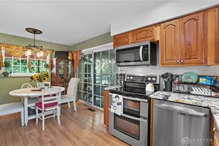 1420 Adirondack Trail, Dayton, OH 45409 - Photo 14