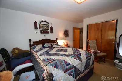 5889 Troy Road, Springfield, OH 45502 - Photo 12