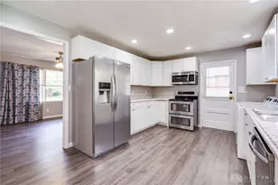 2808 Whitehorse Ave, Kettering, OH 45420 - Photo 10