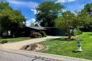 5420 Savina Ave, Clayton, OH 45415 - Photo 6