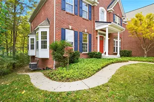 2584 Greenbrier Ct, Beavercreek, OH 45431 - Photo 6