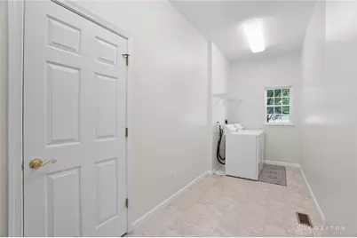 2584 Greenbrier Court, Beavercreek, OH 45431 - Photo 30