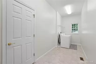 2584 Greenbrier Ct, Beavercreek, OH 45431 - Photo 30