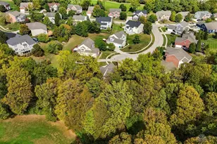 2584 Greenbrier Ct, Beavercreek, OH 45431 - Photo 10