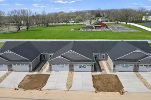 6842 Traditions St, Middletown, OH 45044 - Photo 2