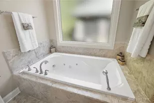 985 Gardenwood Pl, Centerville, OH 45458 - Photo 32