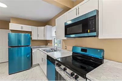 212 E Beechwood Avenue, Dayton, OH 45405 - Photo 12