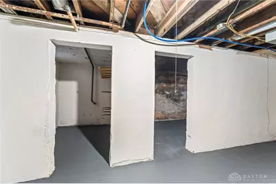 212 E Beechwood Avenue, Dayton, OH 45405 - Photo 30