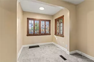 212 E Beechwood Ave, Dayton, OH 45405 - Photo 8