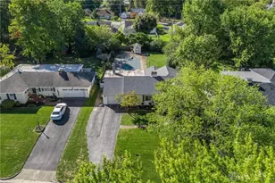 346 Virginia Cir, Wilmington, OH 45177 - Photo 34