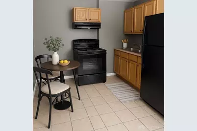 25 E Siebenthaler Avenue, Dayton, OH 45405 - Photo 4