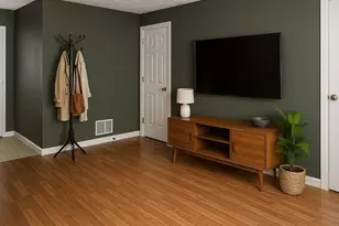 25 E Siebenthaler Ave, Dayton, OH 45405 - Photo 2