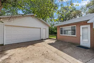 5062 Nielson Ct, Dayton, OH 45424 - Photo 4