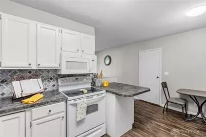 5062 Nielson Court, Dayton, OH 45424 - Photo 14