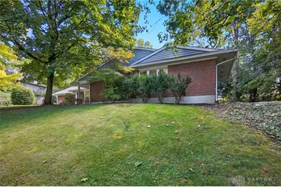 100 E Thruston Boulevard, Oakwood, OH 45409 - Photo 2