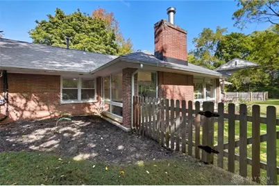 100 E Thruston Boulevard, Oakwood, OH 45409 - Photo 32