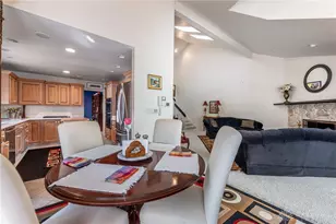 1464 West Alex Bell Road, Washington Twp, OH 45459 - Photo 10