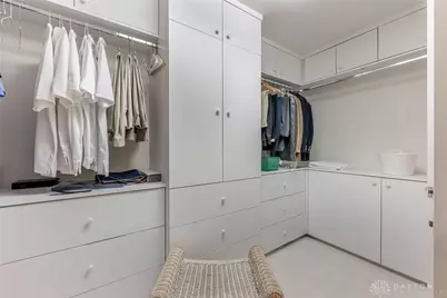 1464 W Alex Bell Road, Washington Twp, OH 45459 - Photo 26