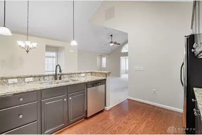 4704 Cobblestone Drive, Tipp City, OH 45371 - Photo 24