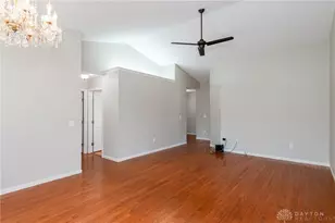 2046 Brandy Mill Ln, Dayton, OH 45459 - Photo 4