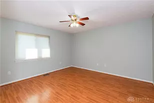 2046 Brandy Mill Ln, Dayton, OH 45459 - Photo 8