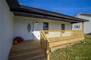 787 Baltic Dr, Eaton, OH 45320 - Photo 2