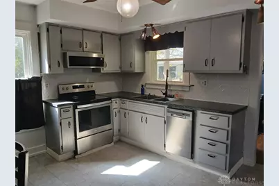 1045 S Linden Avenue, Miamisburg, OH 45342 - Photo 8