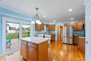 9195 Glenridge Blvd, Clearcreek Twp, OH 45458 - Photo 16