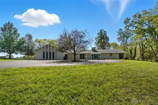 573 Arlington Rd, Brookville, OH 45309 - Photo 8