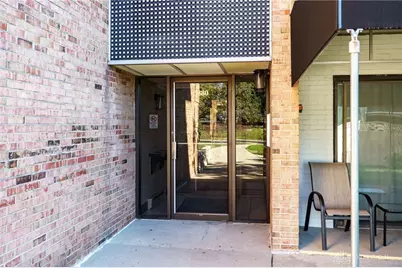 5380 Landau Drive #40, Dayton, OH 45429 - Photo 2