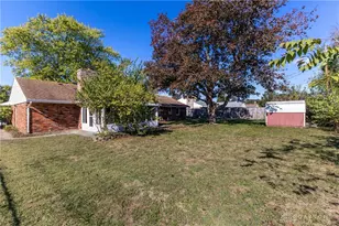 1075 Crestview Dr, Troy, OH 45373 - Photo 10