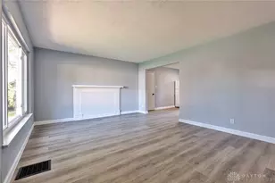 104 Waverly Ave, Dayton, OH 45405 - Photo 4