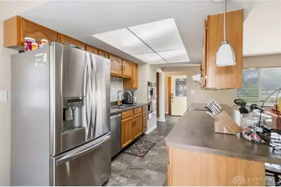 2386 E Rahn Road, Dayton, OH 45440 - Photo 14