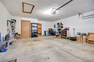 6724 Willow Creek Dr, Dayton, OH 45424 - Photo 32