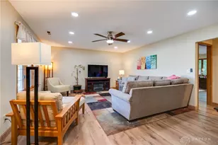 6724 Willow Creek Dr, Dayton, OH 45424 - Photo 8