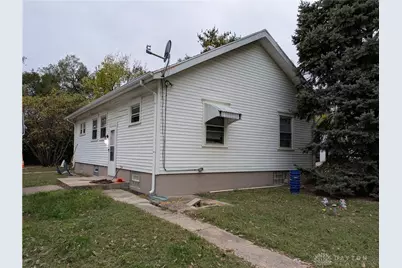 29 Barcelona Avenue, Dayton, OH 45404 - Photo 2