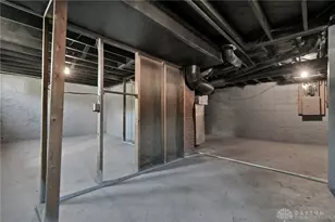 878 N Detroit St, Xenia, OH 45385 - Photo 22