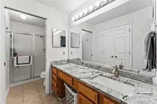 11971 Olde Dominion Dr, Hamilton, OH 45249 - Photo 12