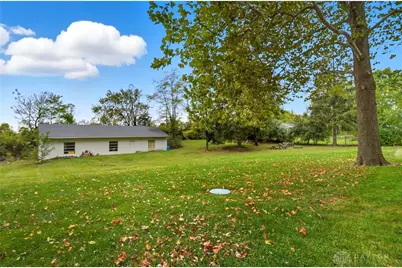 8375 Peters Pike, Dayton, OH 45414 - Photo 36