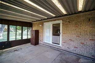 7012 Stillmore Dr, Englewood, OH 45322 - Photo 36