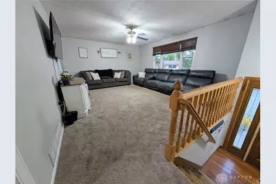 857 Lea Castle Place, Miamisburg, OH 45342 - Photo 4