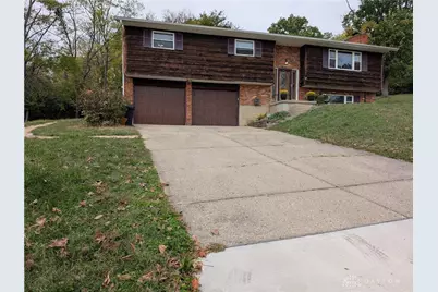 857 Lea Castle Place, Miamisburg, OH 45342 - Photo 2