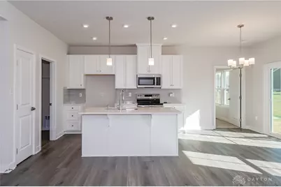 7055 Rivendell Circle, Dayton, OH 45459 - Photo 6