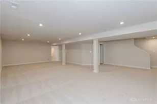 7055 Rivendell Cir, Dayton, OH 45459 - Photo 14